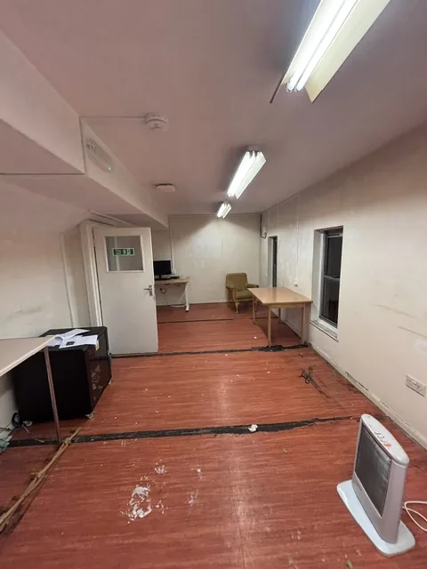 Asbestos artex removal from plasterboard walls in Upper Edmonton